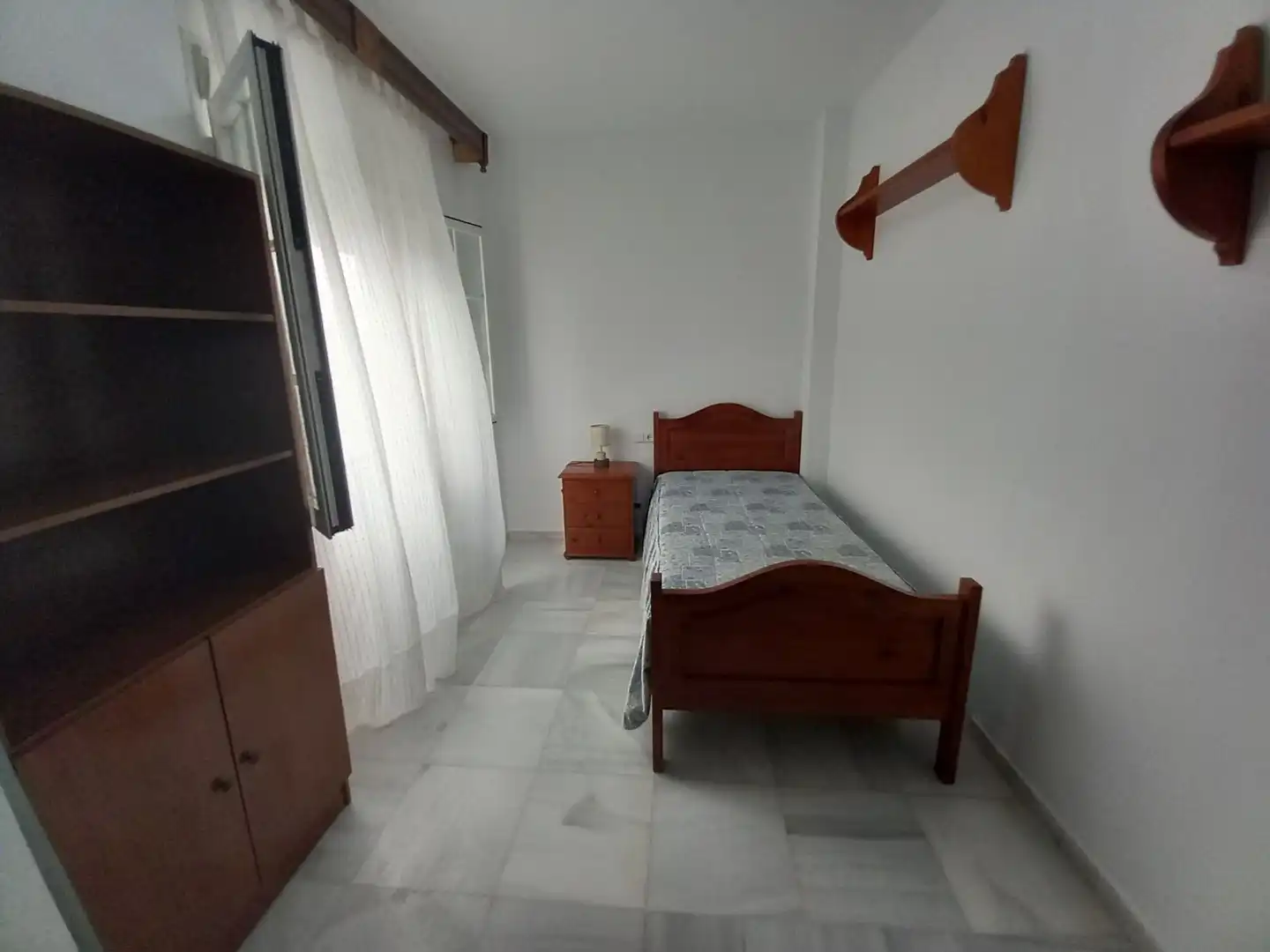 Bedroom of Flat for rent in Ronda  with Air Conditioner, Heating and Furnished