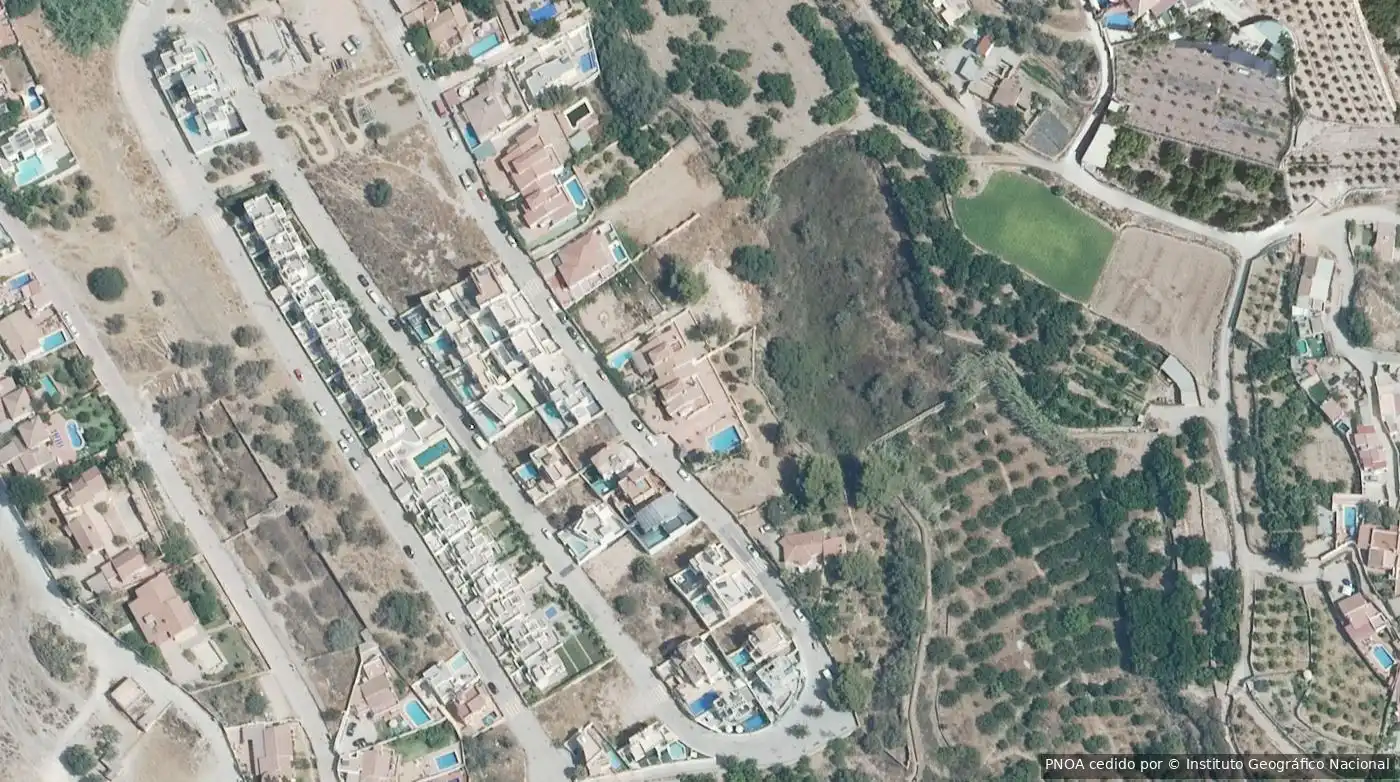 Piso en venta en Avda Pescia - Ctra de Frigiliana