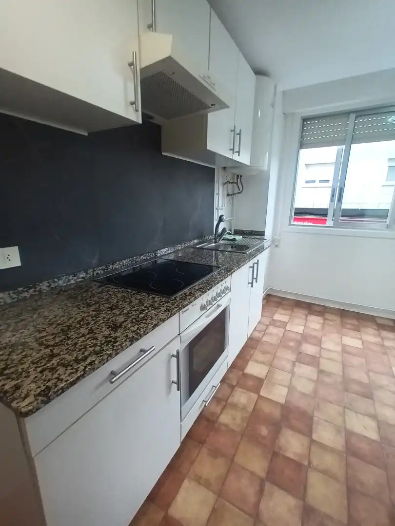 Flat for rent in Vigo , Pontevedra