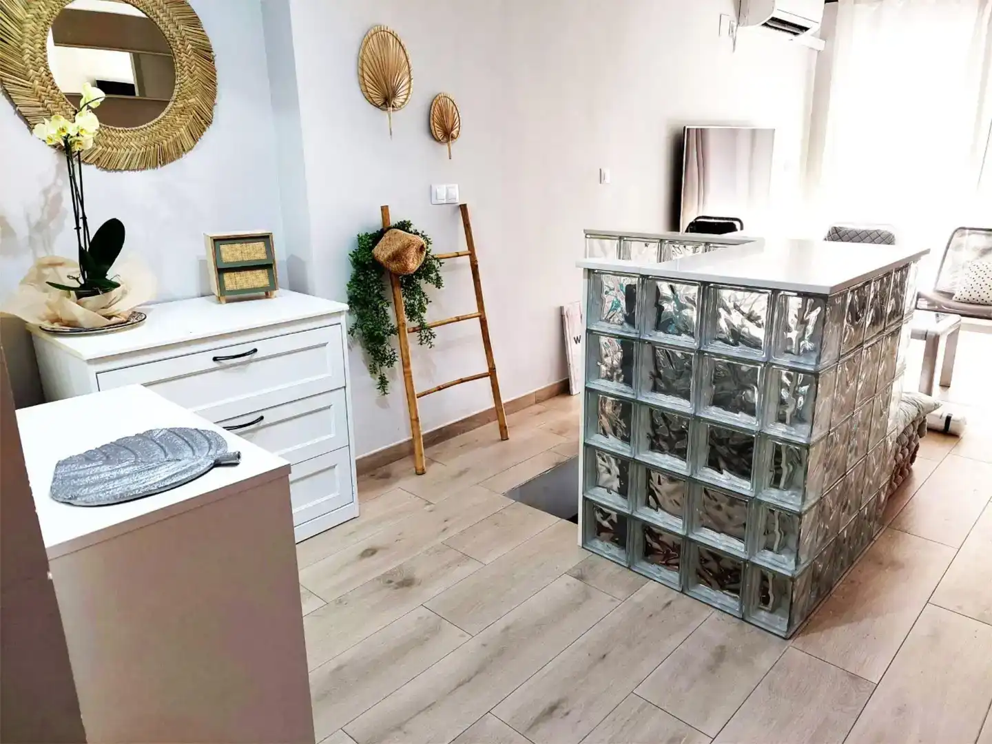 Wohnzimmer von Wohnungen zur Miete in Castellón de la Plana / Castelló de la Plana mit Klimaanlage, Möbliert und Balkon