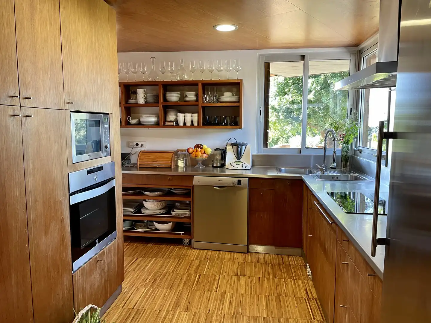 Cocina de Casa o chalet de alquiler en Nigrán con Calefacción, Jardín privado y Parquet
