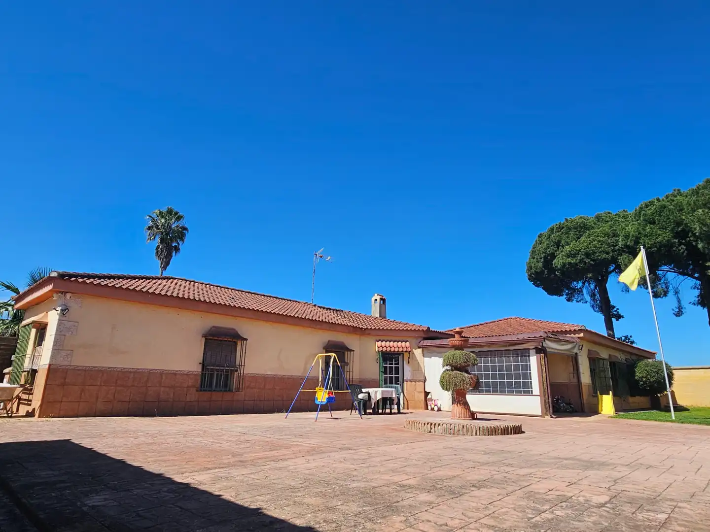 Chalet con jardín en venta en Almensilla, imagen 4