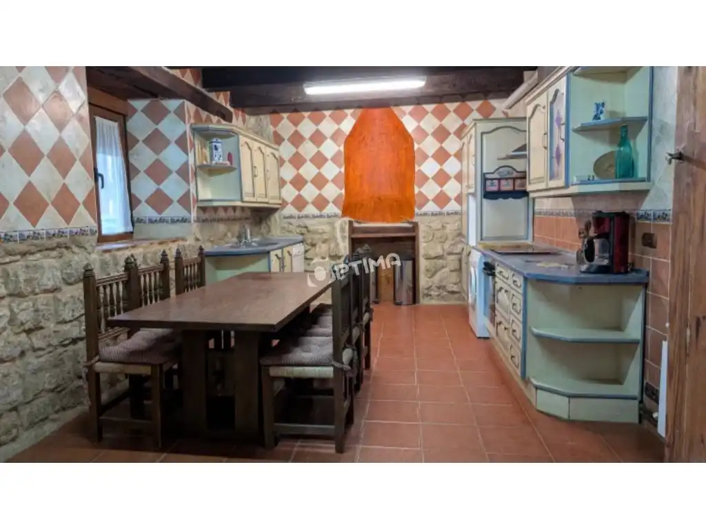 Kitchen of Country homes for sale in Villalonso