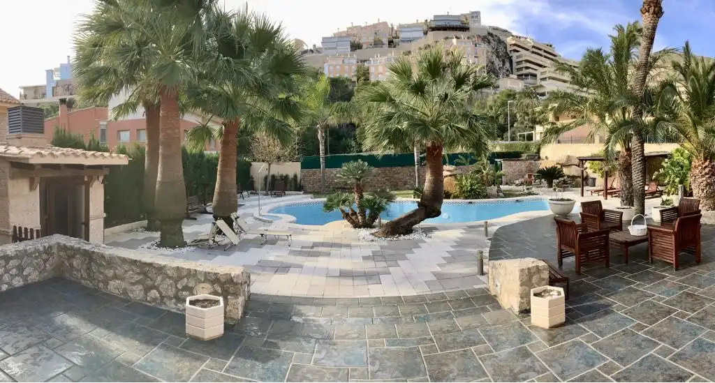 Chalet con piscina en venta en El Faro, imagen 3