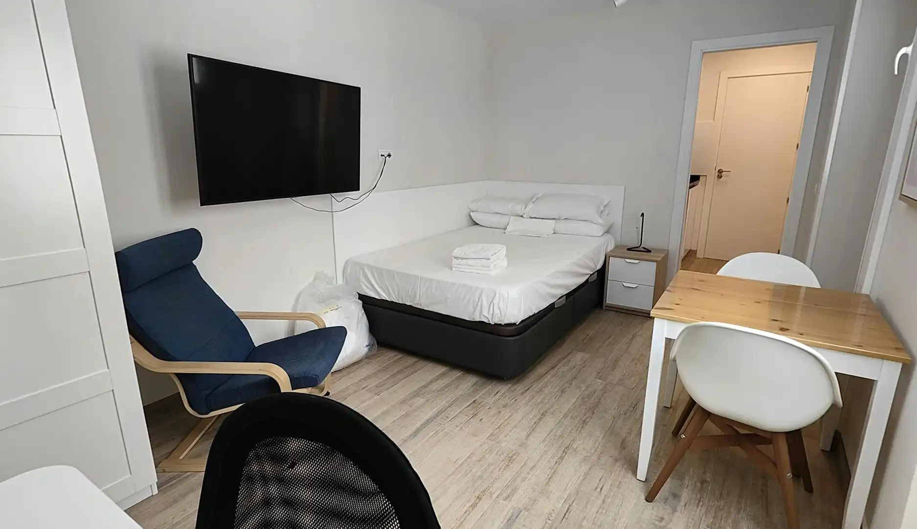 Schlafzimmer von Wohnung zur Miete in  Madrid Capital mit Klimaanlage, Heizung und Möbliert