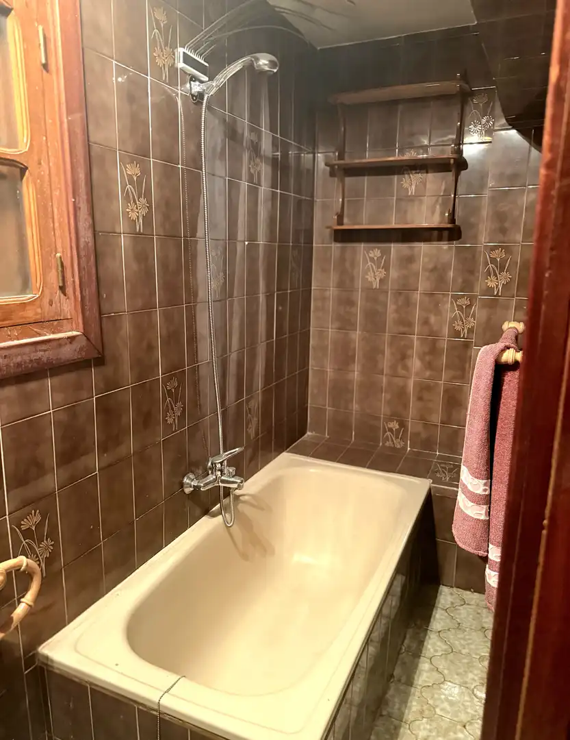 Baño de Piso en venta en Aguilar de Campoo con Jardín privado, Parquet y Trastero
