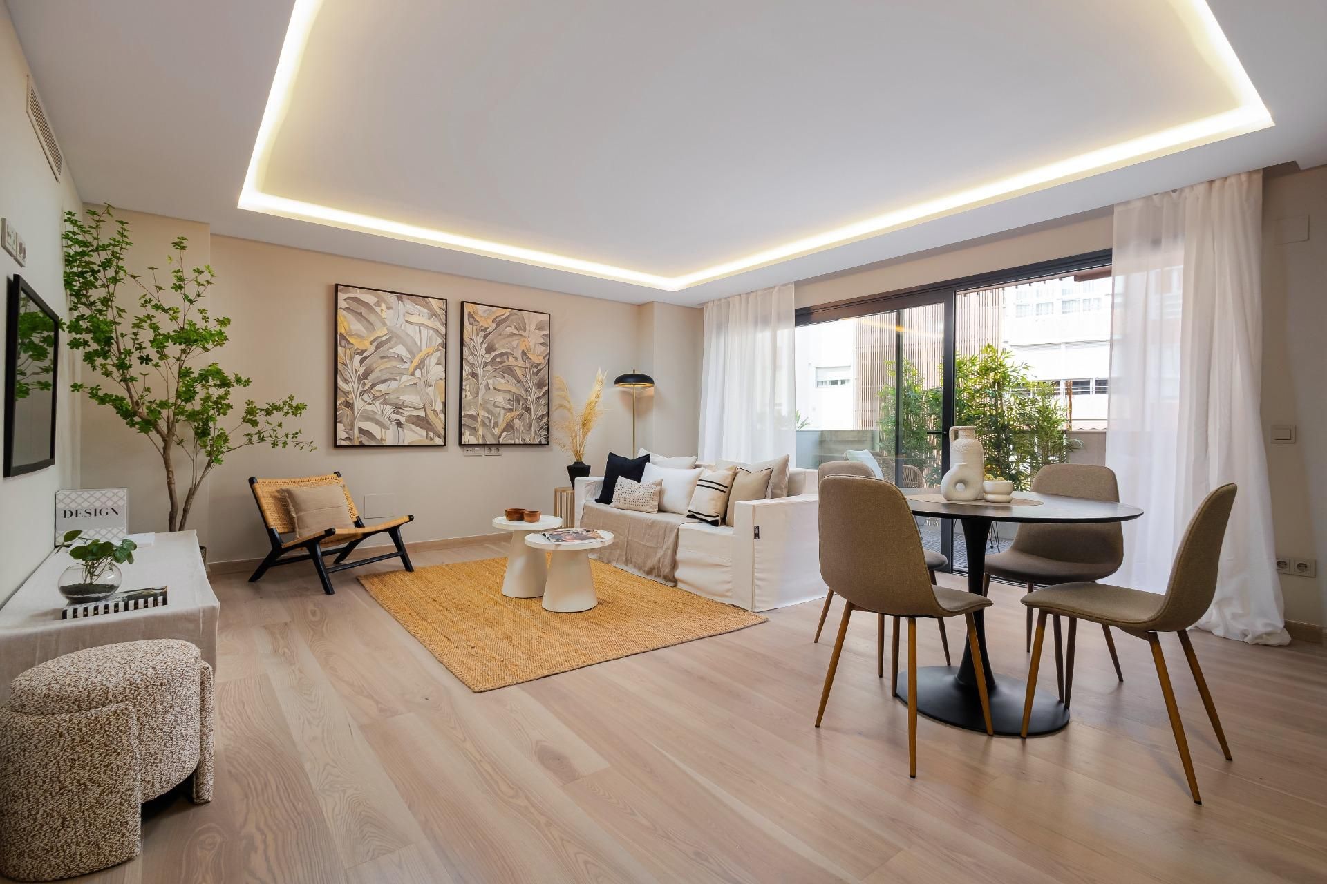 Living room of Flat for sale in Málaga Capital  with Air Conditioner, Heating and Parquet flooring