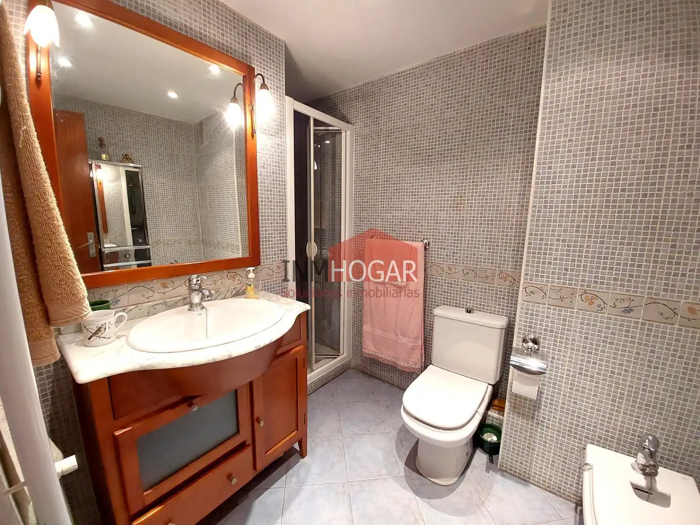 Baño de Piso en venta en Arévalo con Calefacción, Parquet y Amueblado