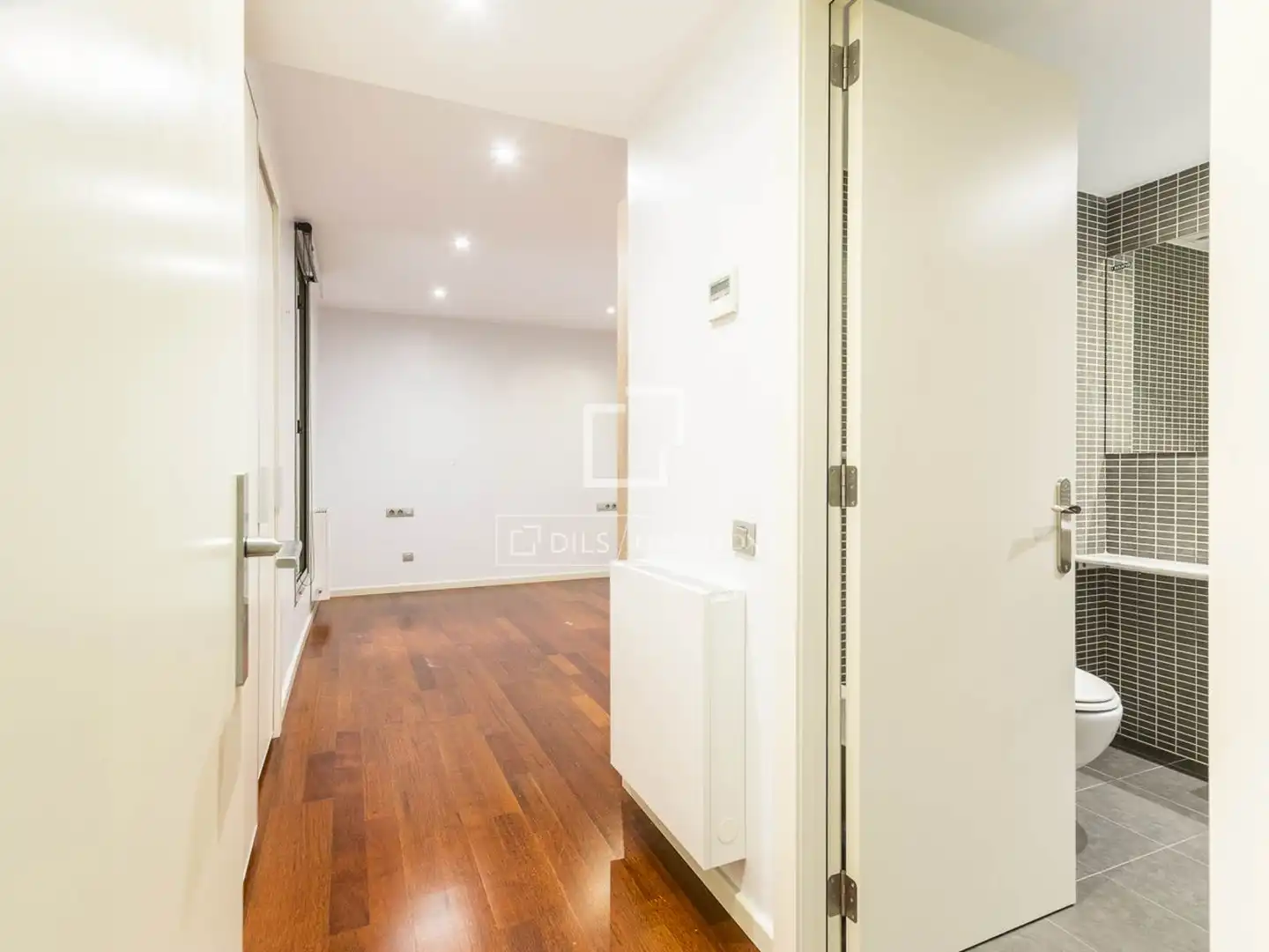 Piso con terraza en venta en Ciutat Vella, imagen 33