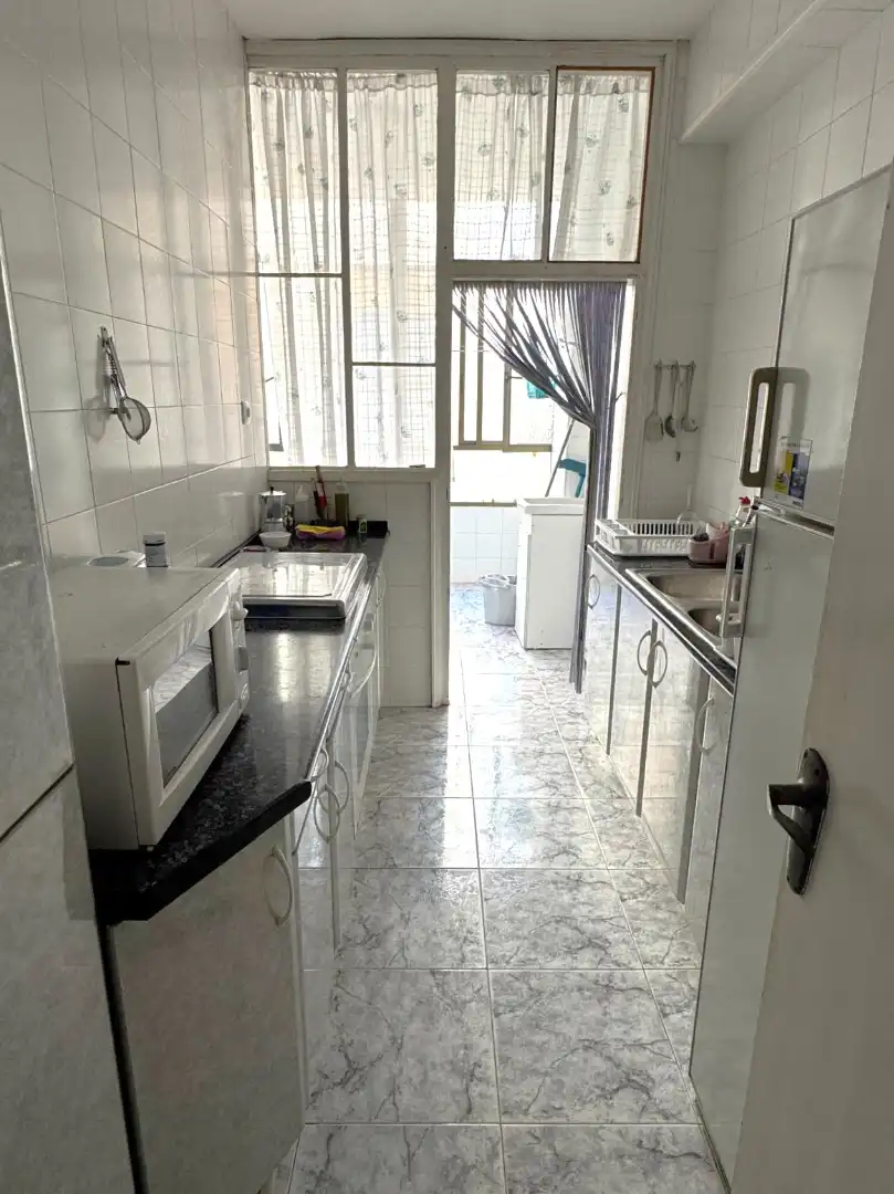 Cocina de Piso en venta en Cádiz con Terraza y Balcón