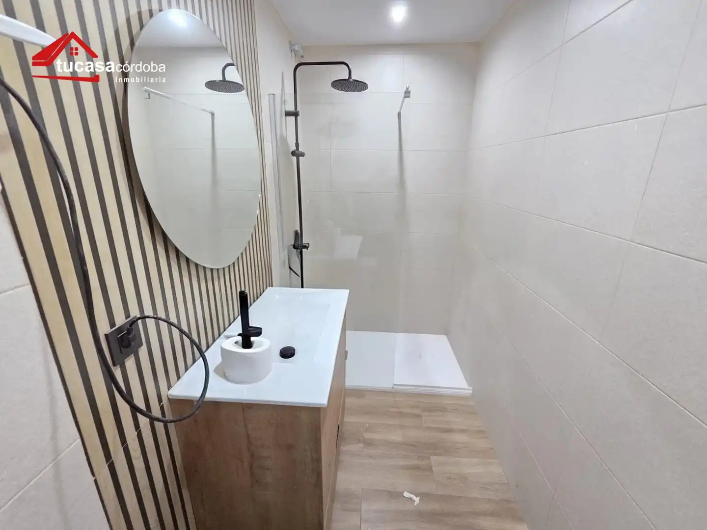 Bathroom of Ground floor for sale in Córdoba  with Storage room