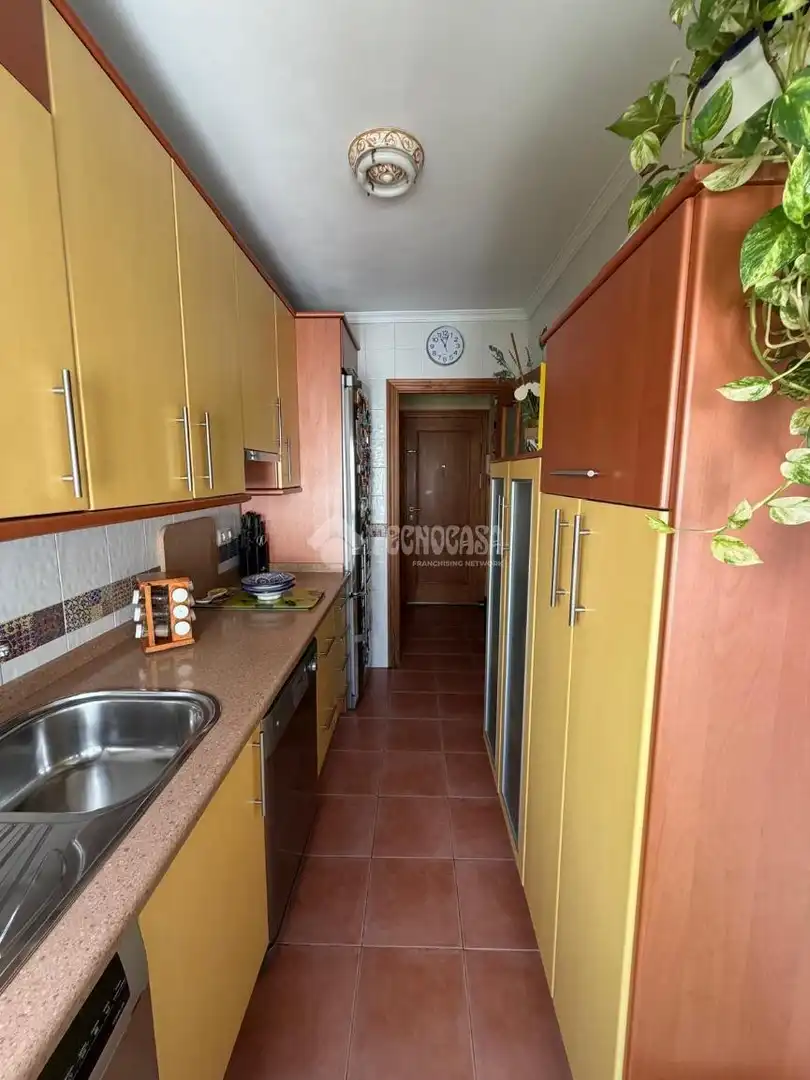 Flat for sale in Calle Ntra. Sra. de Begoña, imagen 4