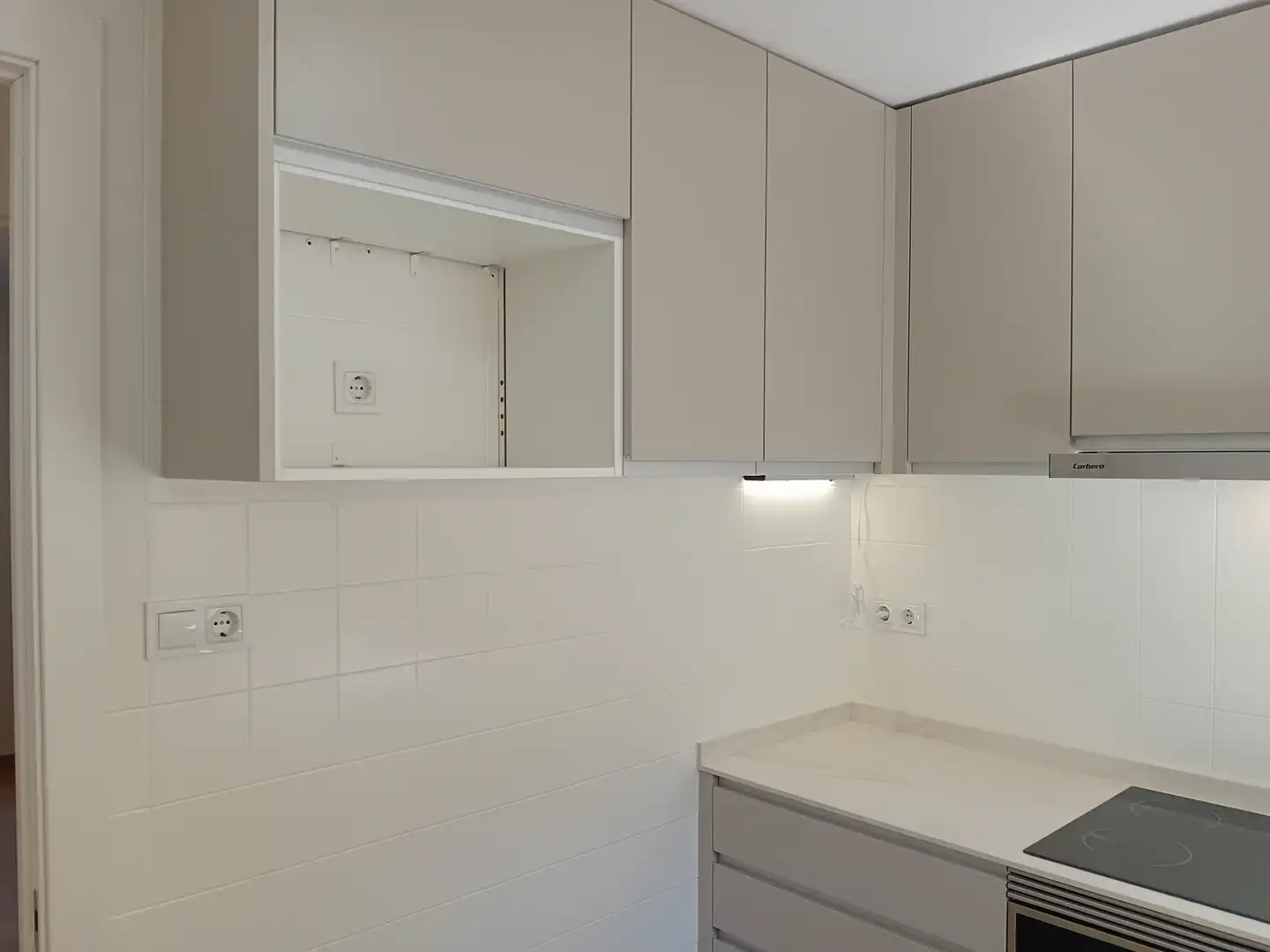 Cocina de Piso en venta en Girona con Calefacción, Terraza y Internet