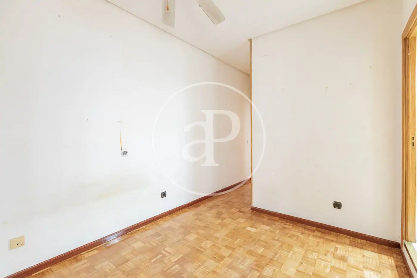 Appartamento con terrazza in vendita a C. de Mesonero Romanos, imagen 17