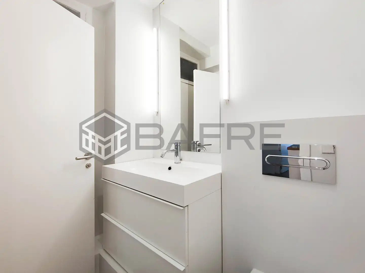 Flat for rent in Calle Doctor Esquerdo, Estrella