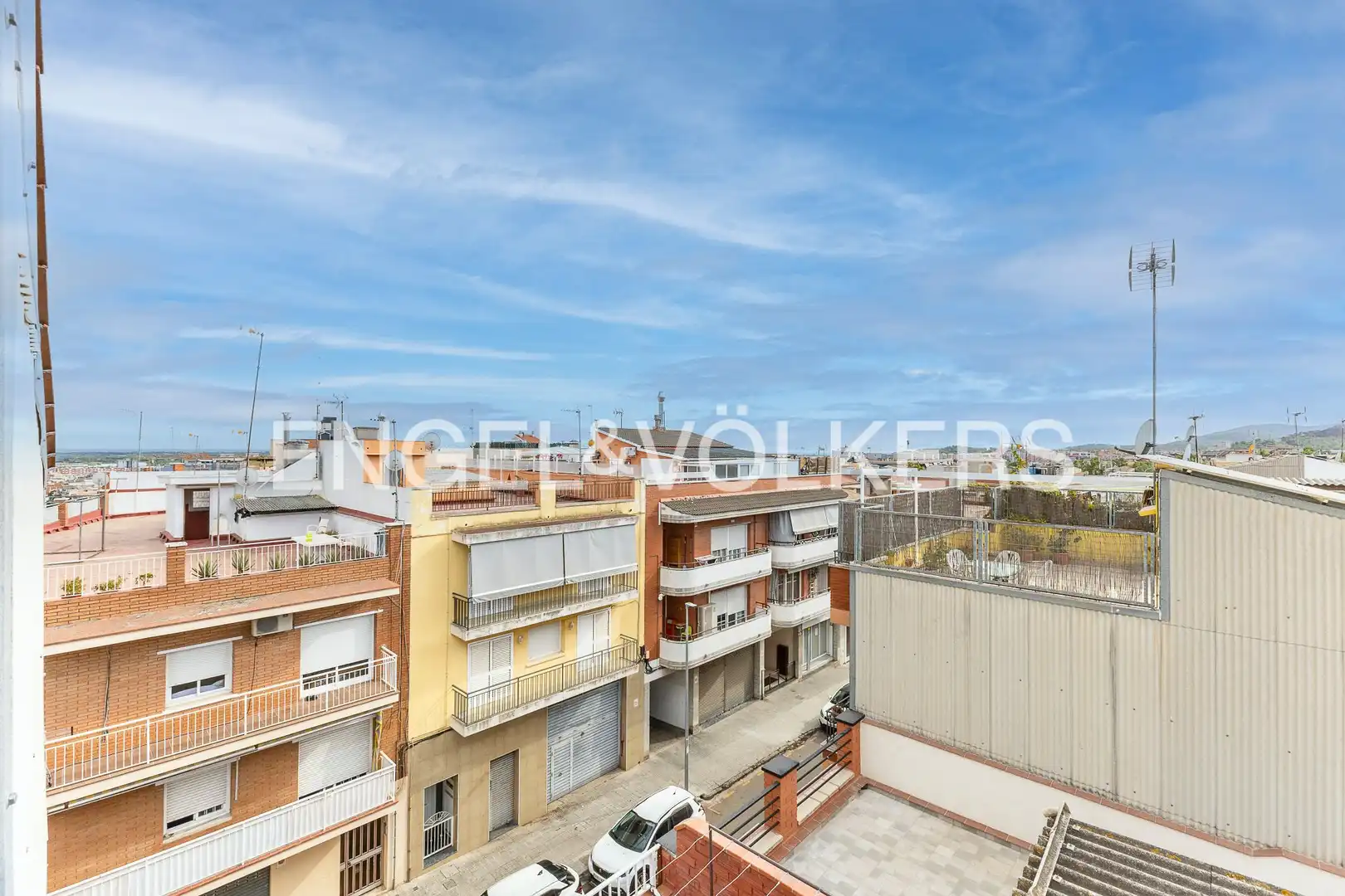 Vista exterior de Casa o chalet en venta en Barcelona con Calefacción, Parquet y Balcón