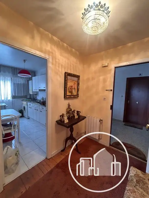 Piso en venta en Medina de Pomar con Calefacción y Amueblado
