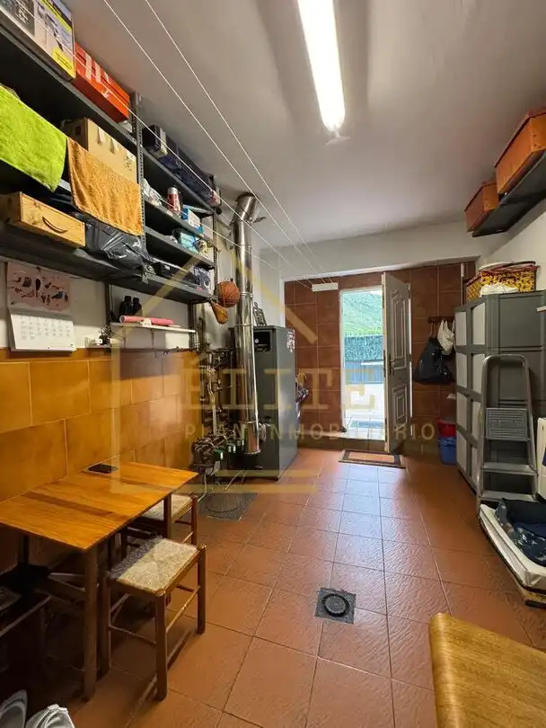 Kitchen of Houses for sale in Castro-Urdiales  with Air Conditioner, Heating and Storage room