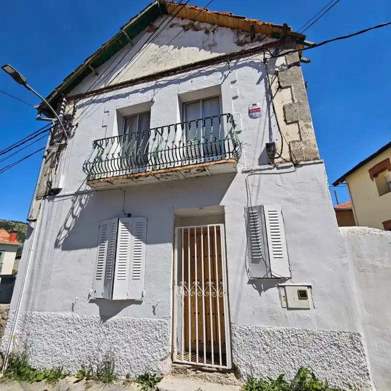Vista exterior de Casa o chalet en venta en El Espinar con Calefacción y Jardín privado
