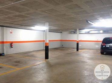 Aparcament en venda a Ponent