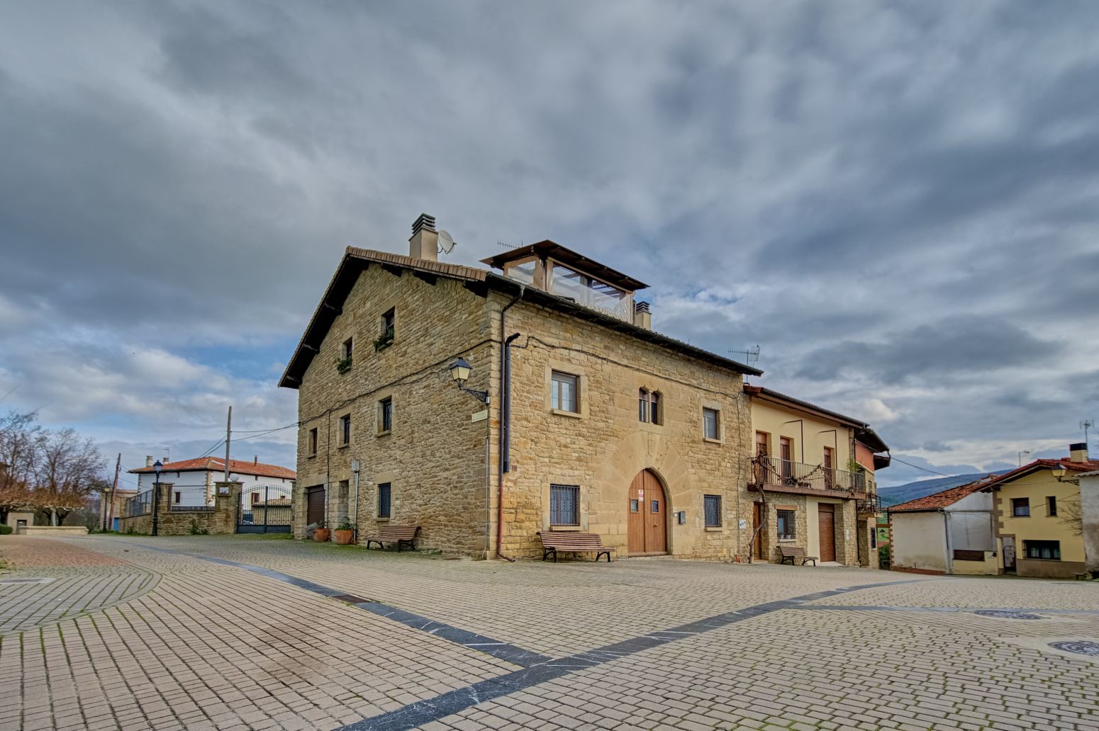 Vista exterior de Casa o xalet en venda en Aranguren amb Calefacció, Parquet i Terrassa