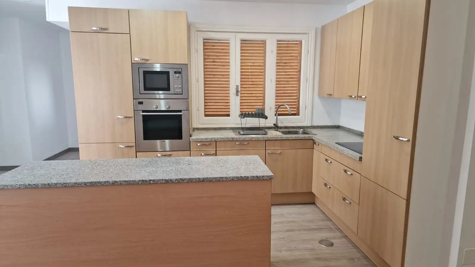 Cocina de Piso en venta en Marbella con Aire acondicionado, Terraza y Amueblado