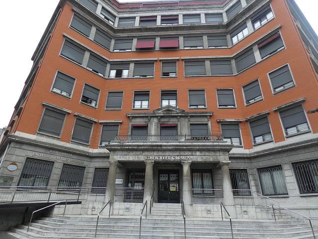 Piso en Venta en Lasesarre