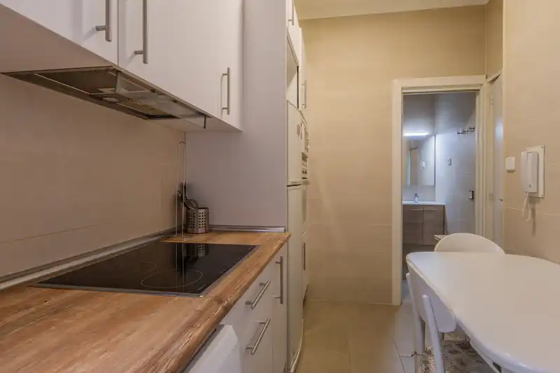 Küche von Wohnung zum Verkauf in Madrid mit Heizung, Terrasse und Möbliert