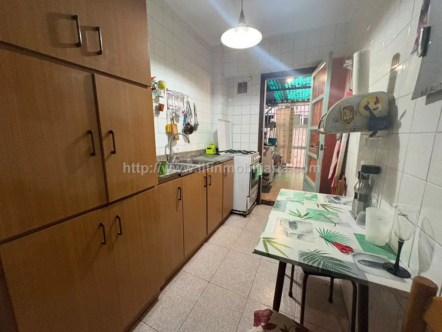 Cocina de Piso en venta en  Palma de Mallorca con Terraza, TV y Balcón