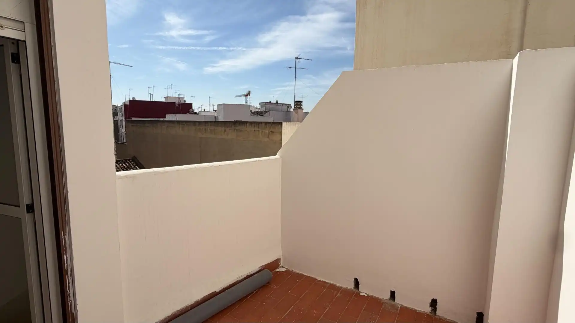Balcony of Flat for sale in Paterna  with Air Conditioner, Parquet flooring and Terrace
