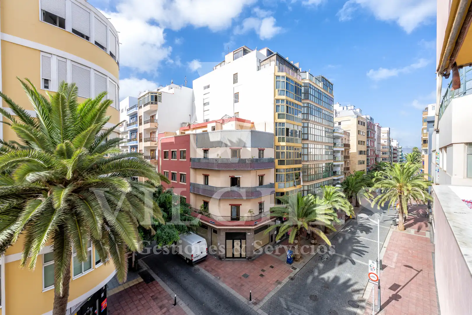Estudio de alquiler en Calle Luis Morote, Santa Catalina - Canteras