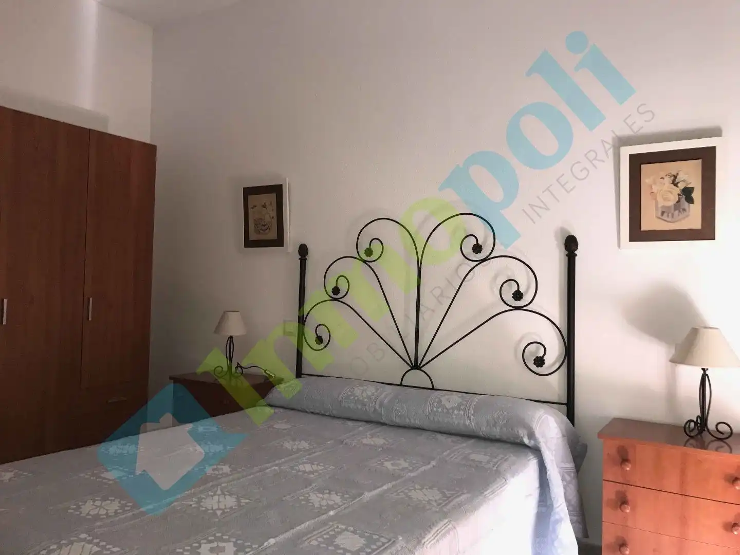 Dormitori de Apartament de lloguer en Badajoz amb Aire condicionat, Calefacció i Jardí privat