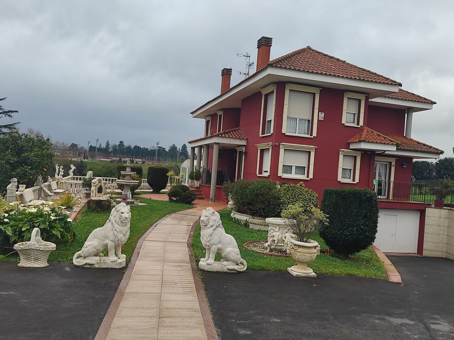 Casa o xalet en venda a Leorio