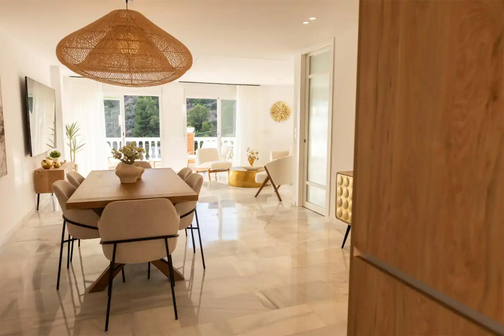 Comedor de Casa o chalet en venta en Almuñécar con Jardín privado, Piscina y Balcón