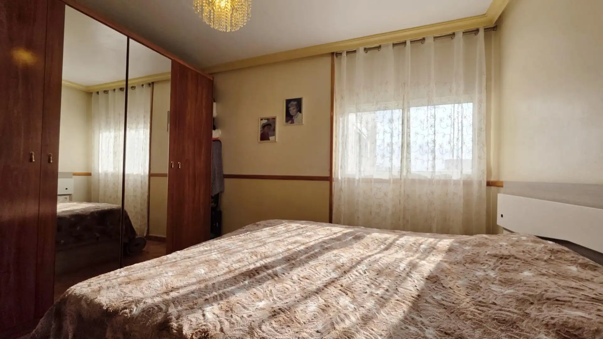 Habitación de Piso en venta en Alicante / Alacant con Aire acondicionado, Calefacción y Amueblado