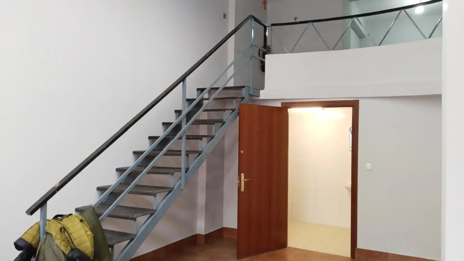 Geschaftsraum zur Miete in Ermua