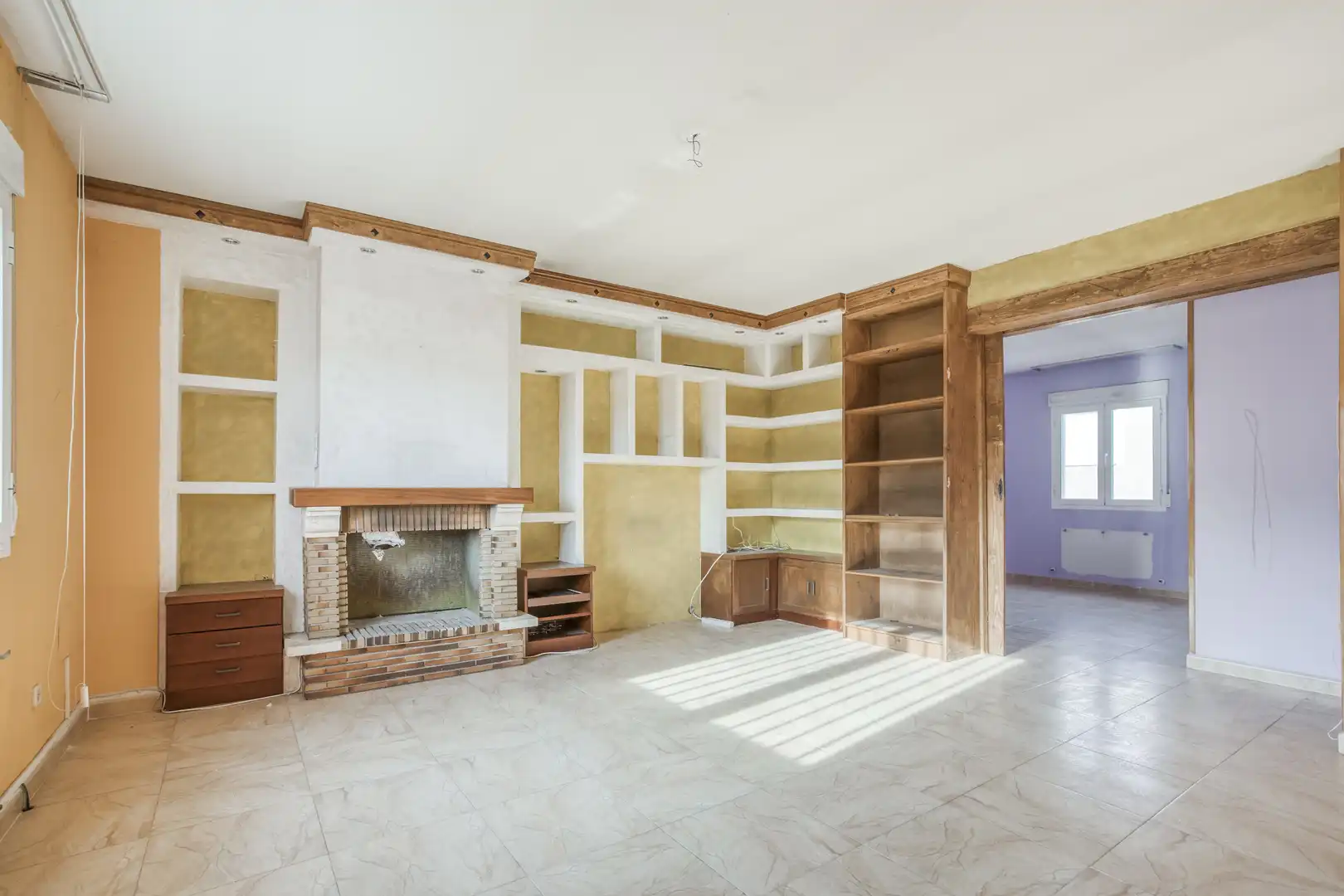Sala d'estar de Casa adosada en venda en Espinosa de Henares