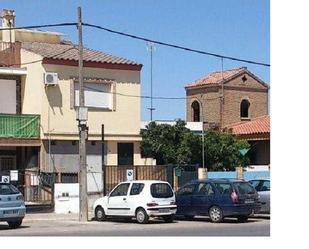 Vista exterior de Local en venda en Valencina de la Concepción