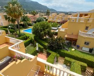 Vista exterior de Casa o xalet de lloguer en Dénia amb Aire condicionat, Terrassa i Piscina