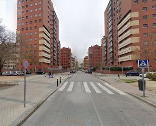 Vista exterior de Pis en venda en  Madrid Capital amb Jardí privat i Piscina comunitària