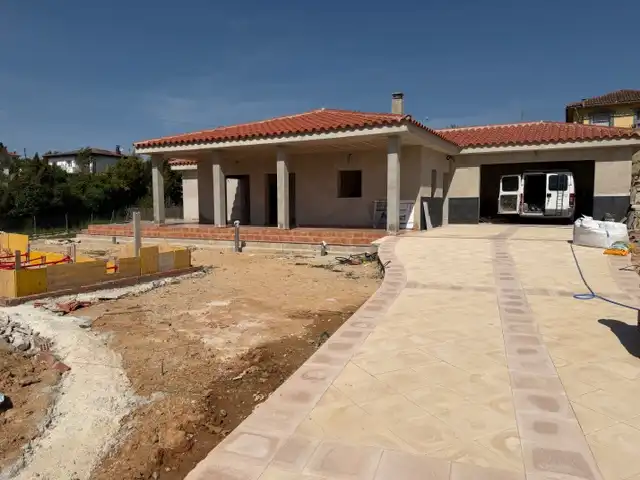 Vista exterior de Casa o chalet en venta en Sils con Calefacción, Jardín privado y Piscina