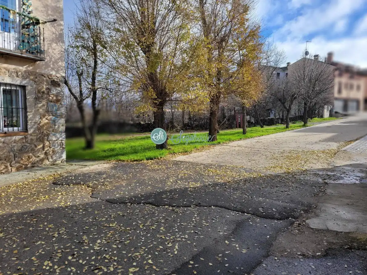 Vista exterior de Casa o chalet en venta en Segovia con Calefacción, Terraza y Trastero