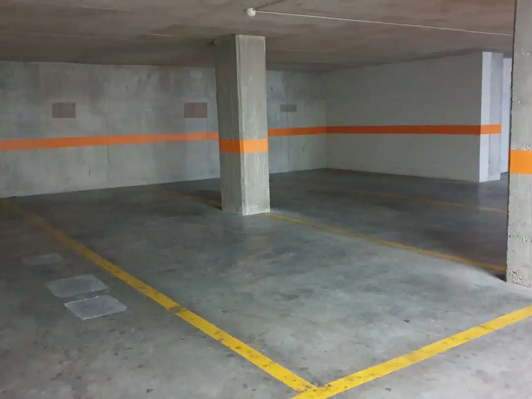 Aparcament de Garatge de lloguer en Granada