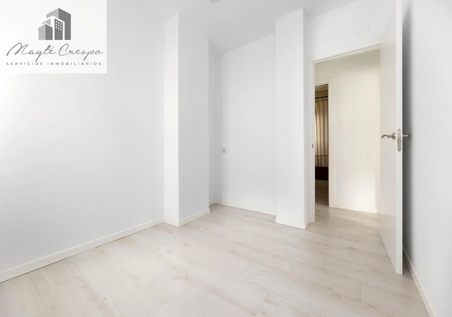 Habitación de Casa o chalet en venta en La Zubia con Terraza y Piscina