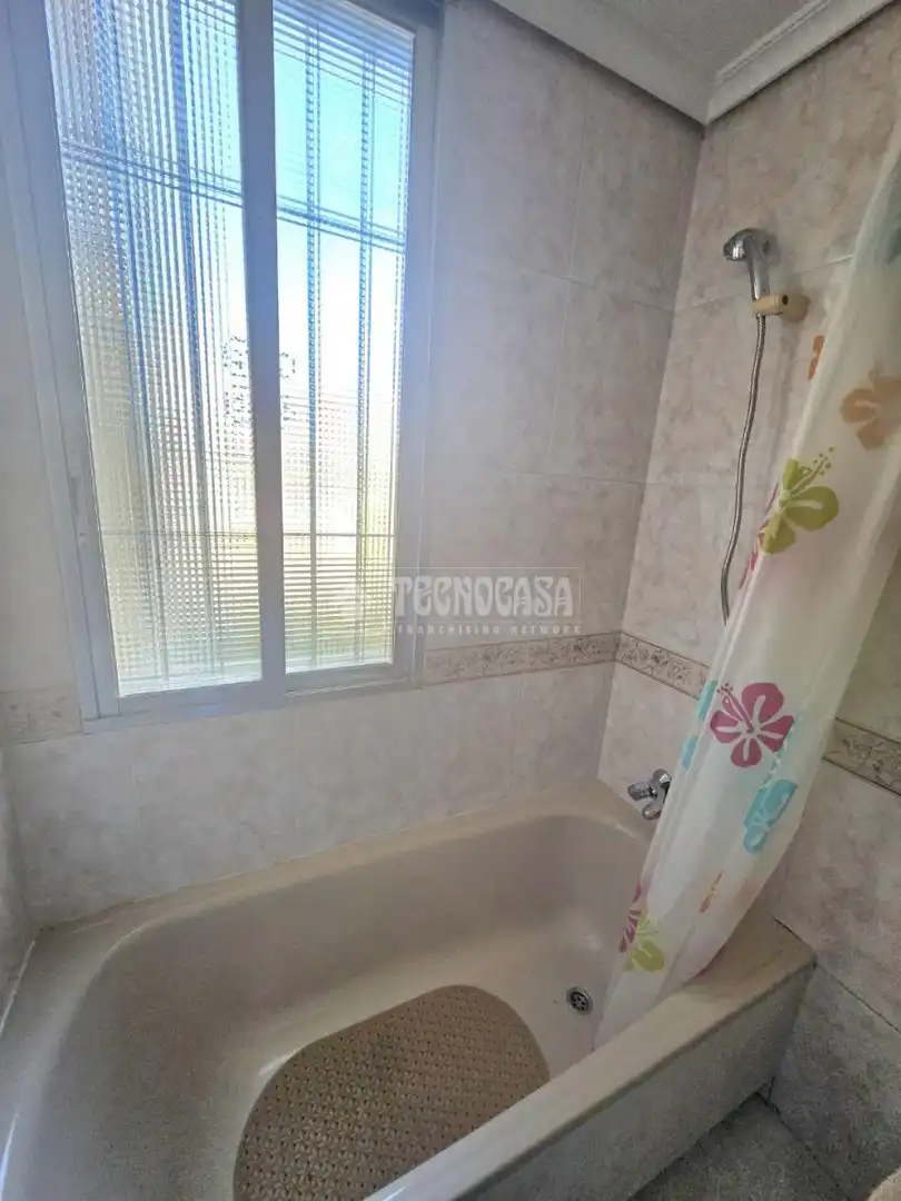 Bany de Pis en venda en Córdoba