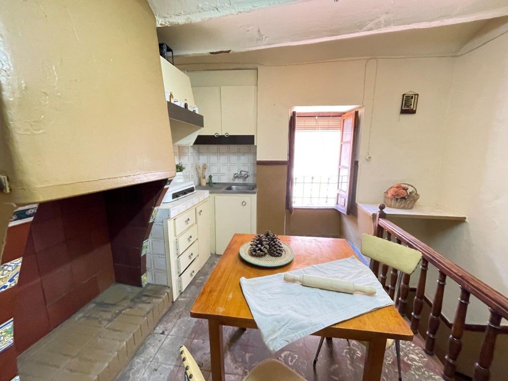 Kitchen of House or chalet for sale in Altura  with Storage room and TV
