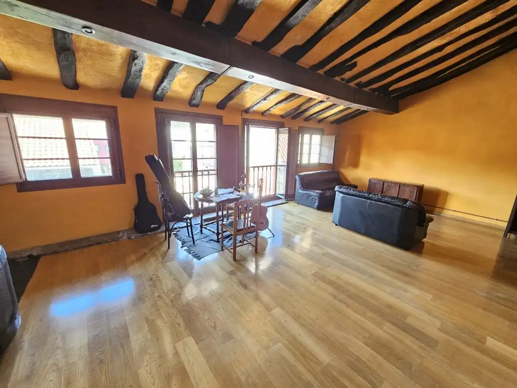 Sala d'estar de Edifici en venda en Avilés