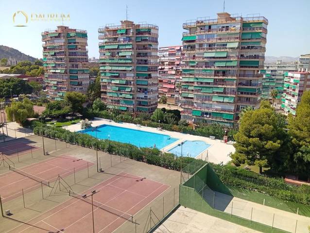 Piso en Venta en DEPORTISTA JUAN MATOS en Albufereta