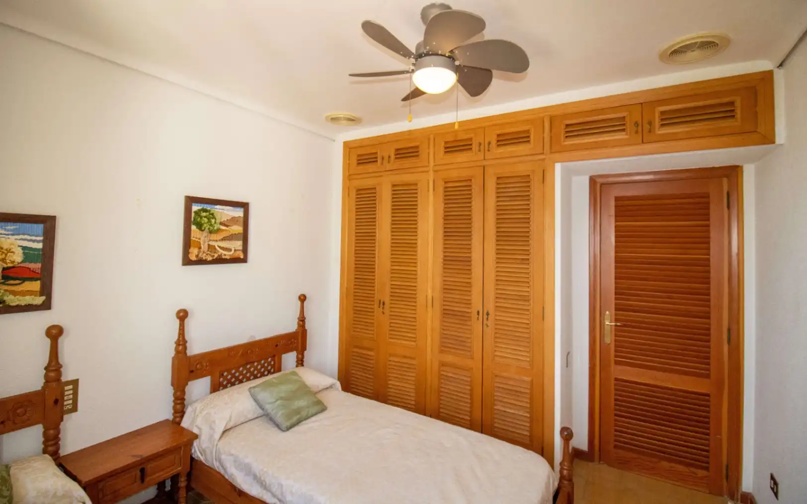 Habitación de Apartamento en venta en Alcalà de Xivert con Terraza, Amueblado y Internet