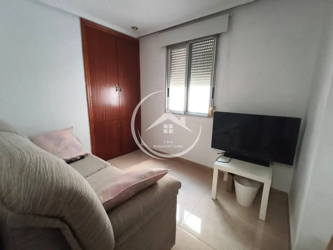 Appartamento con ascensore in affitto a Avenida Pi y Margall, imagen 9